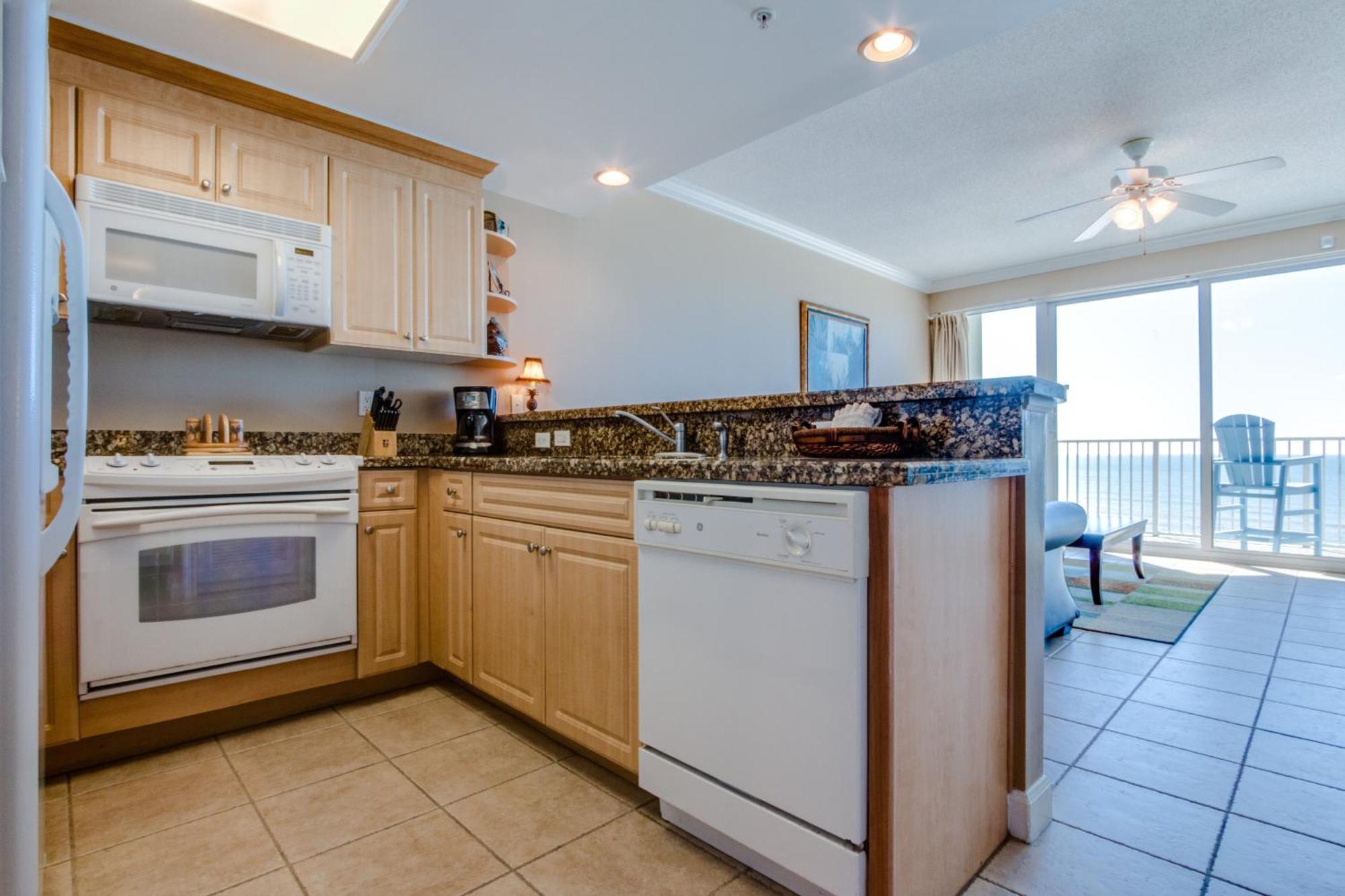 Boardwalk Beach Resort #806 By Book That Condo Panama City Beach Room photo