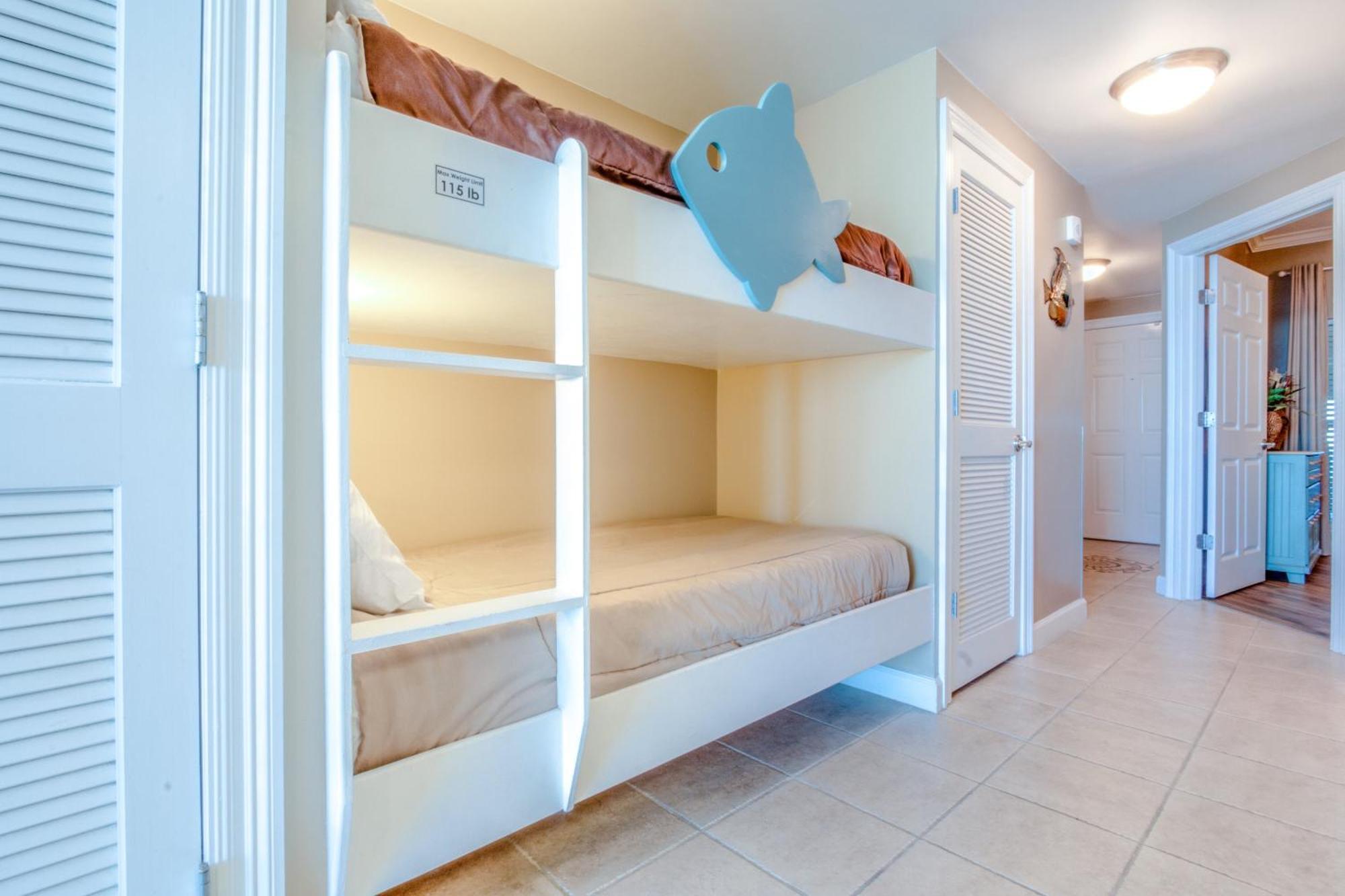 Boardwalk Beach Resort #806 By Book That Condo Panama City Beach Room photo